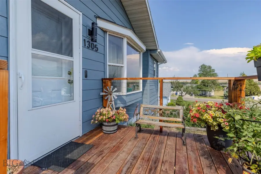 1305 Emigrant Lane, Livingston, MT 59047 - #3