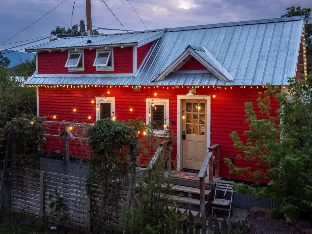 117 N I St. Street, Livingston, MT 59047 - #1