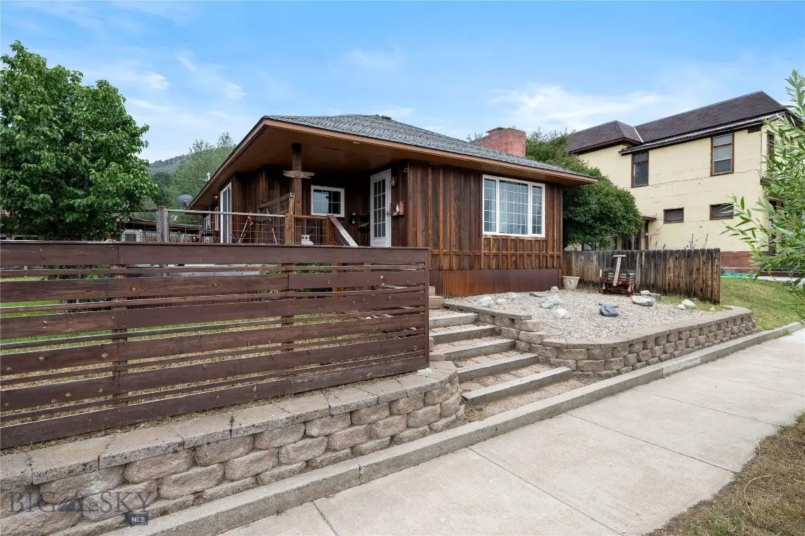 719 W 6th, Anaconda, MT 59711 - #1