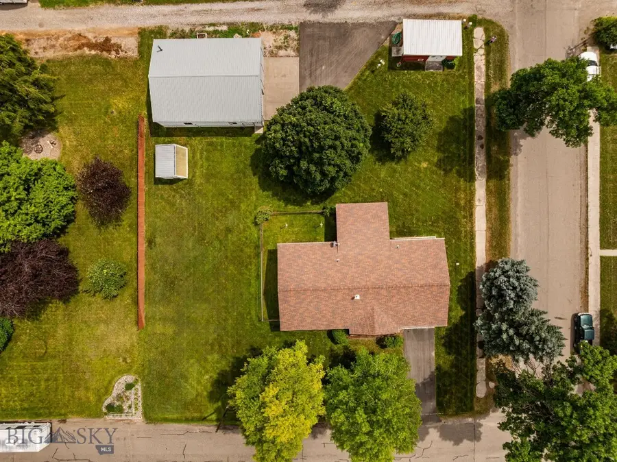 301 Hemlock Street, Manhattan, MT 59741 - #3
