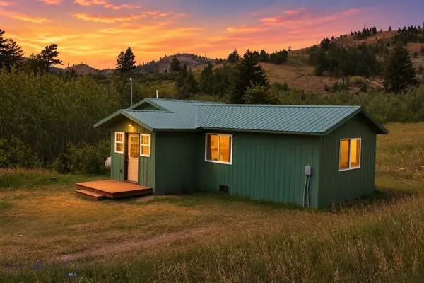 378 W Bridger Creek Road, Greycliff, MT 59033