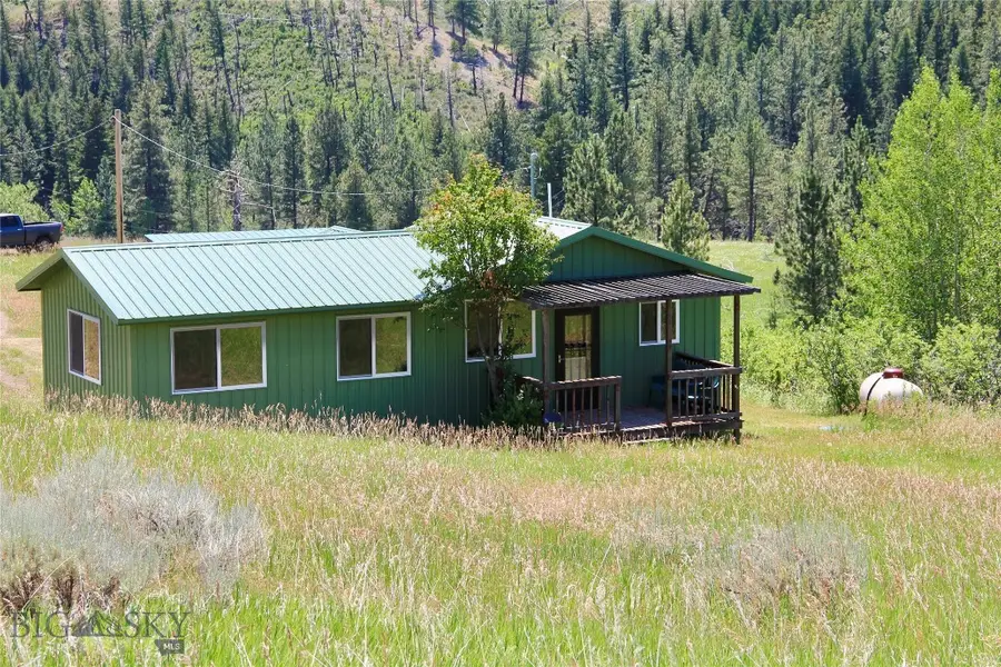 378 W Bridger Creek Road, Greycliff, MT 59033 - #3