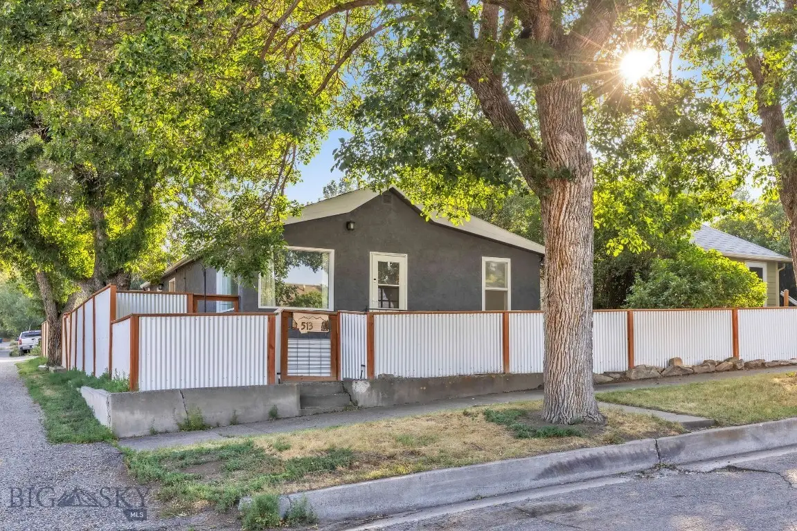 513 N G Street, Livingston, MT 59047 - #1