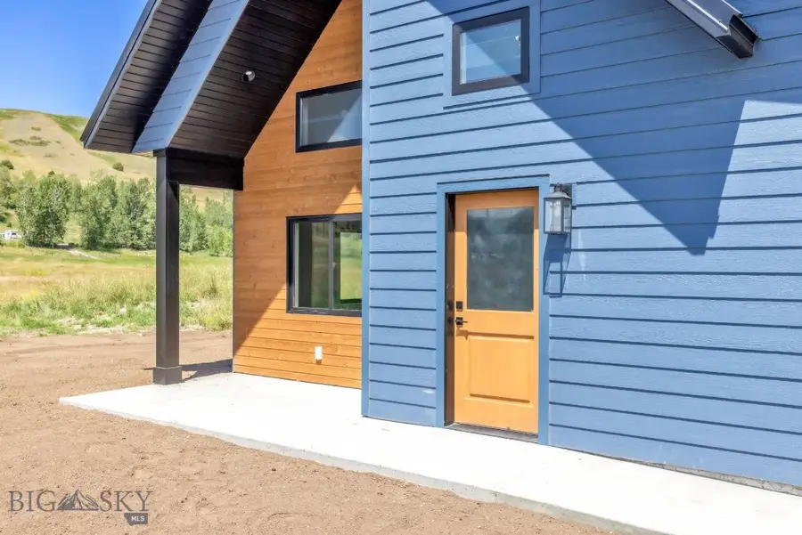 55 Apricot Scone Lane, Gallatin Gateway, MT 59730 - #2