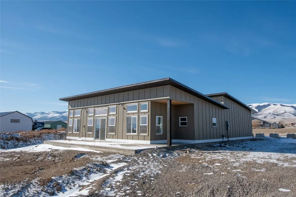 19 Berry Lane, Townsend, MT 59644 - #1