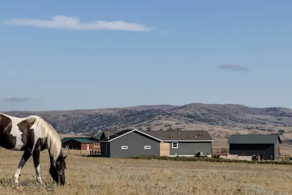 106 Buffalo Trail Road, Livingston, MT 59047