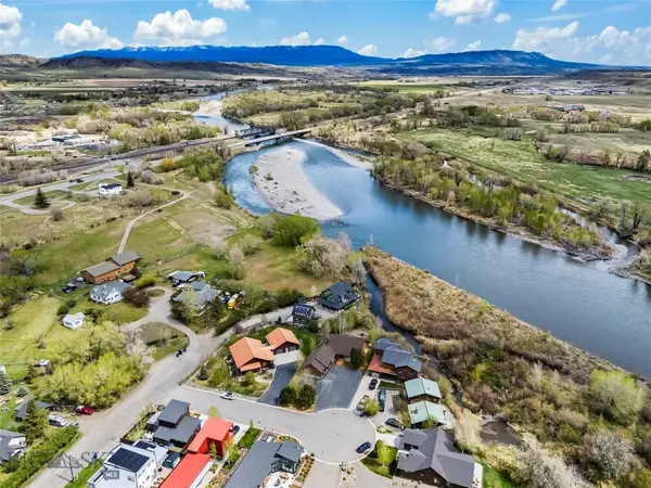 213 Little Creek Bend, Livingston, MT 59047