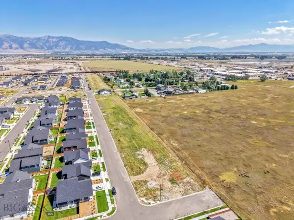 706 Spaniel Lane, Belgrade, MT 59714