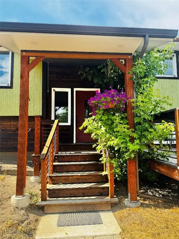205 E Montana Street, Livingston, MT 59047 - #3