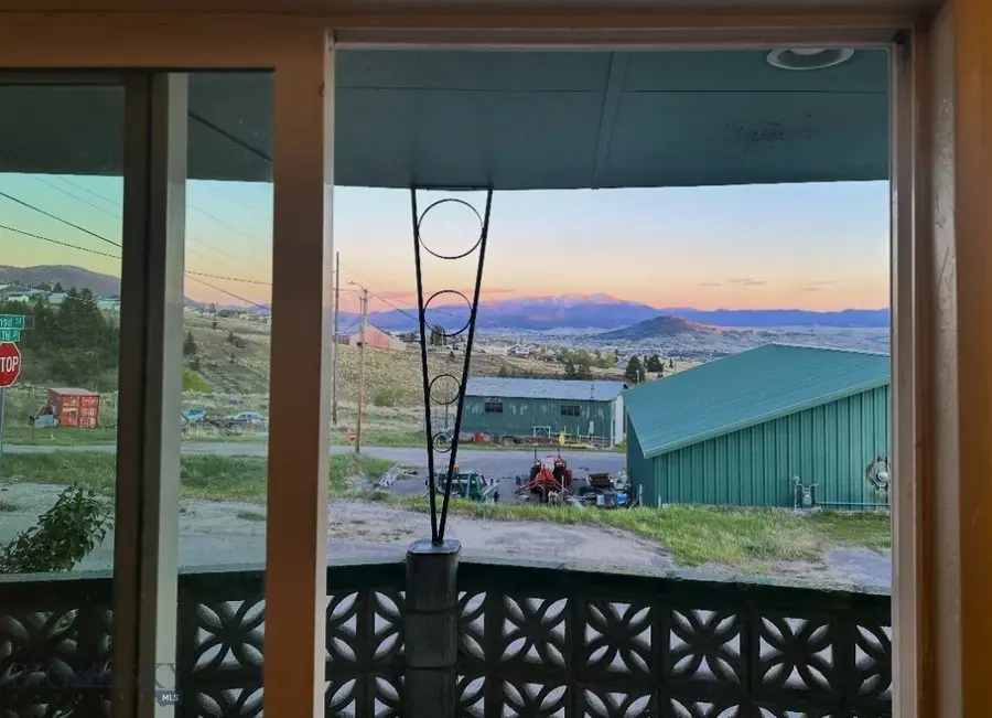 1501 4th, Butte, MT 59701 - #3