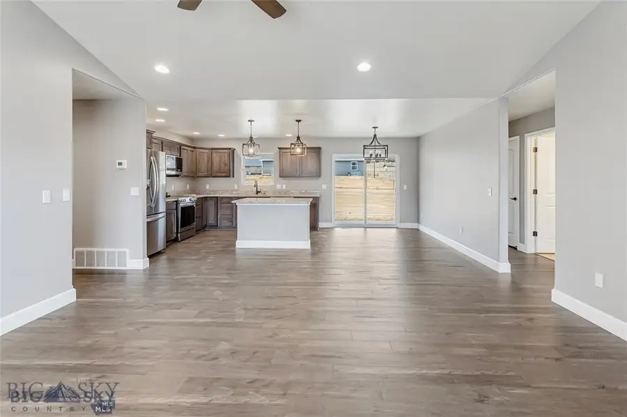 421 Avon Circle, Butte, MT 59701 - #3