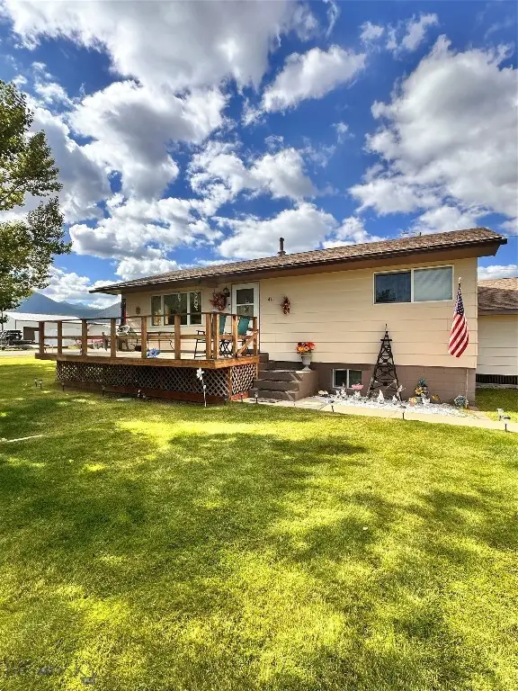 411 Mount Haggin Dr, Anaconda, MT 59711