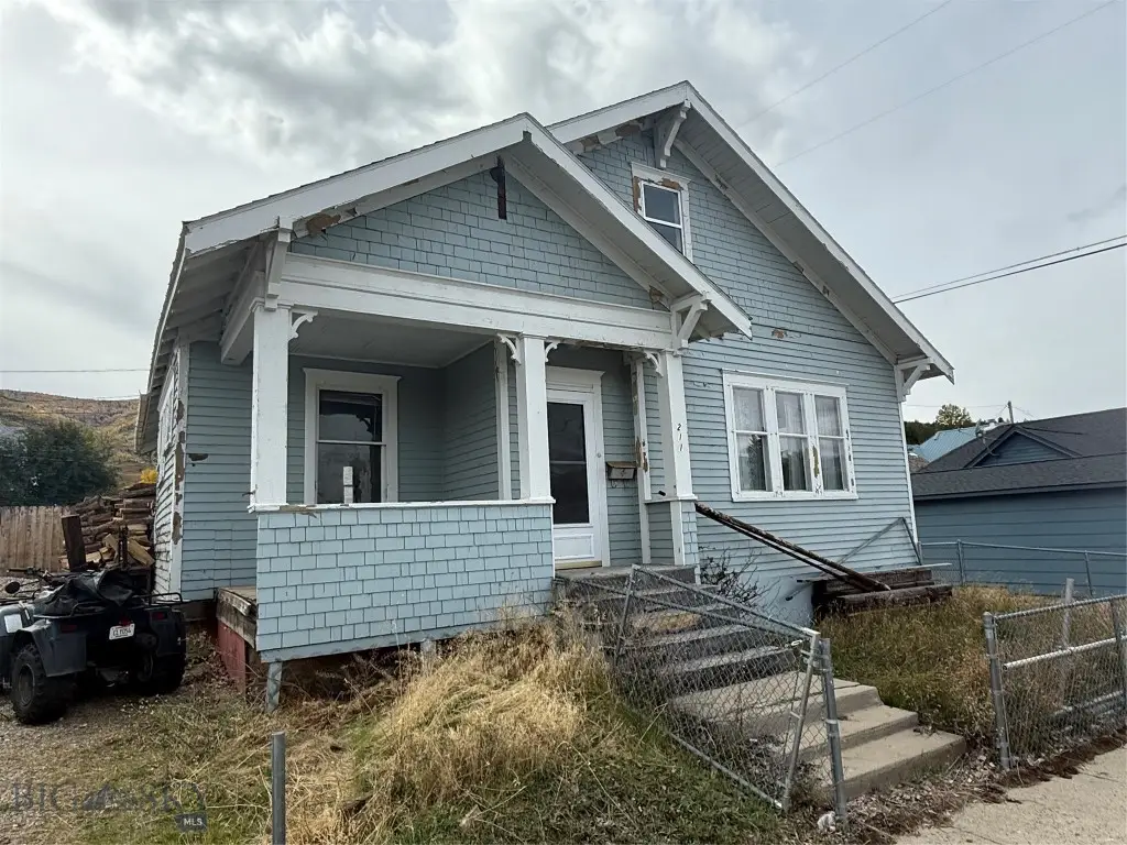 211 W 6th Street, Anaconda, MT 59711 - #1