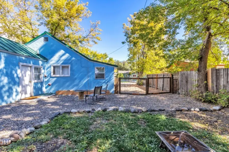 127 S P, Livingston, MT 59047 - #3