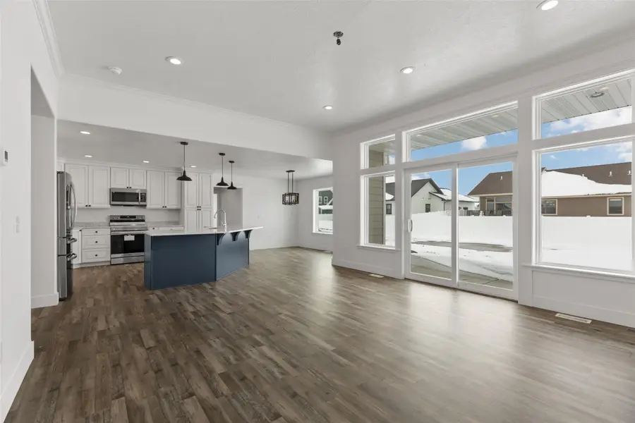 220 42nd Avenue Ne, Great Falls, MT 59404 - Image #2