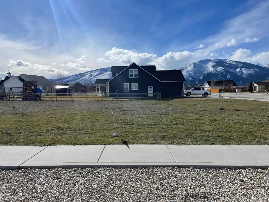 131 China Silk Way, Hamilton, MT 59840 - Image #2