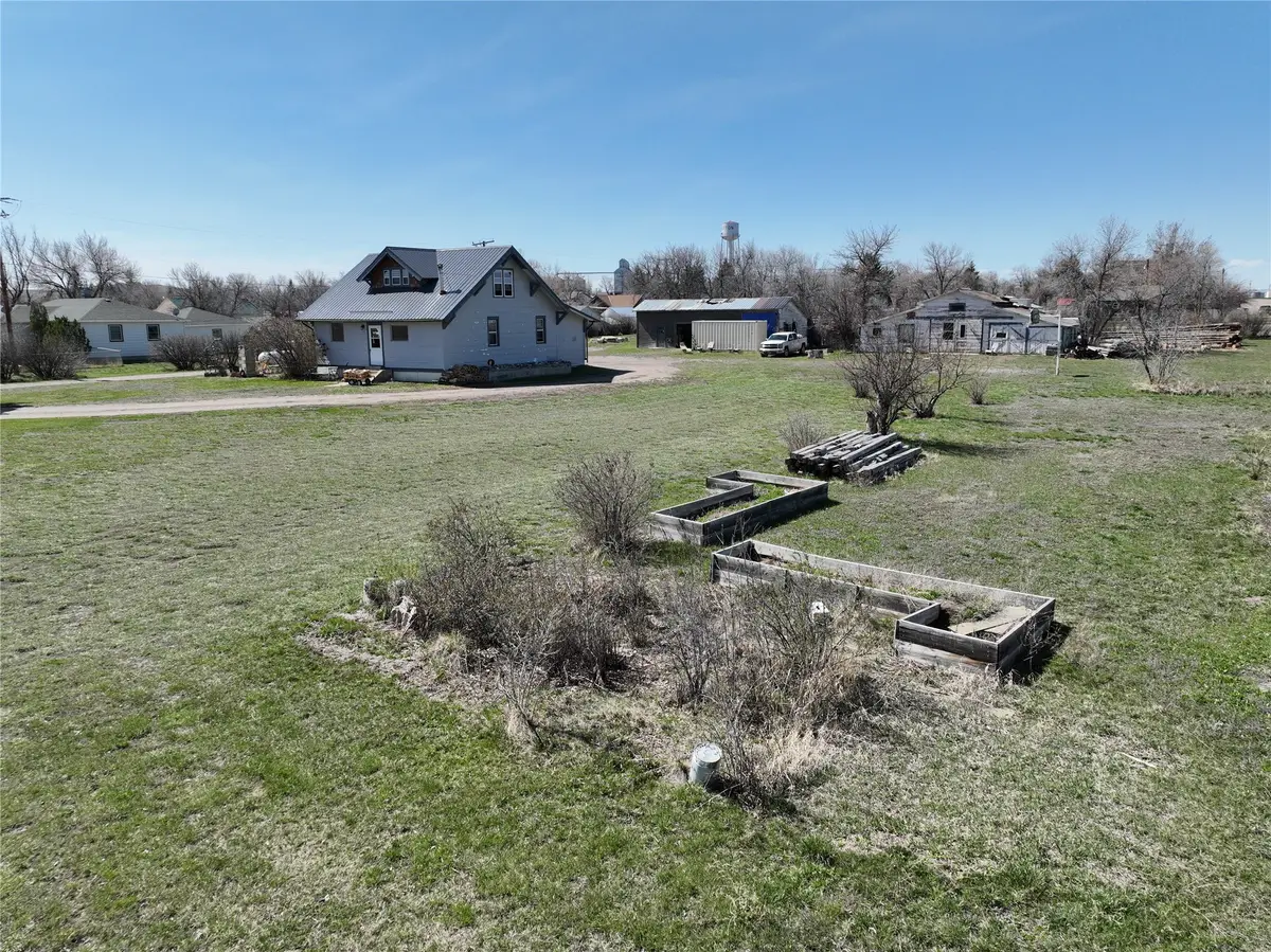116 3rd Avenue Ne, Dutton, MT 59433 - Image #1