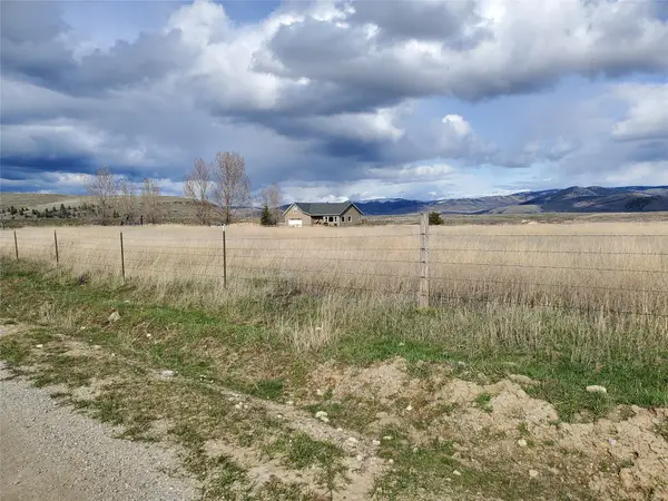 106 Upper Reservoir Road, Lonepine, MT 59848