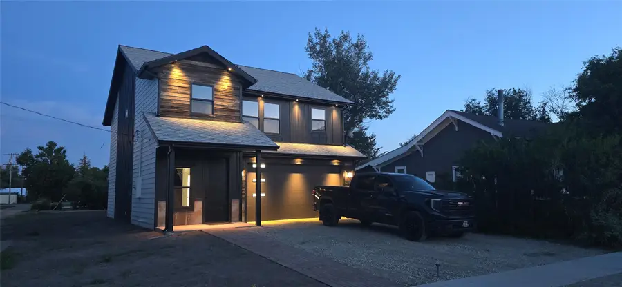 520 Dupuyer Avenue, Valier, MT 59486 - Image #3