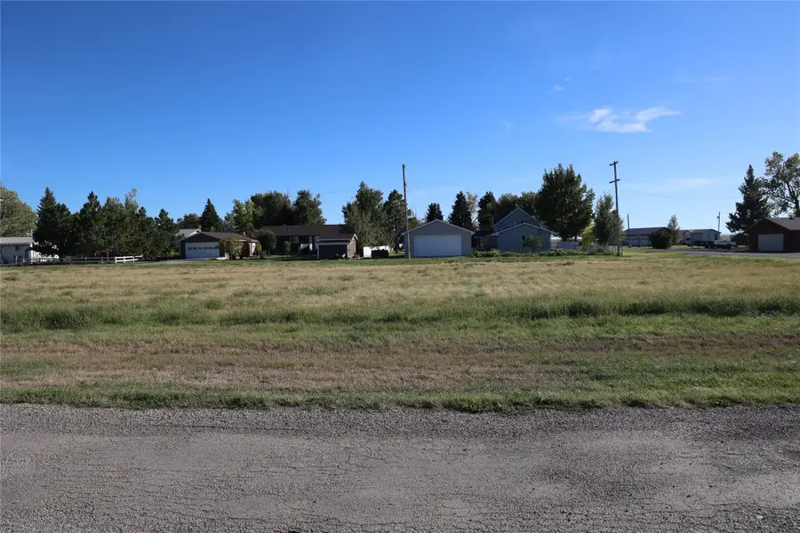 130 Teton Avenue, Valier, MT 59486 - Image #3