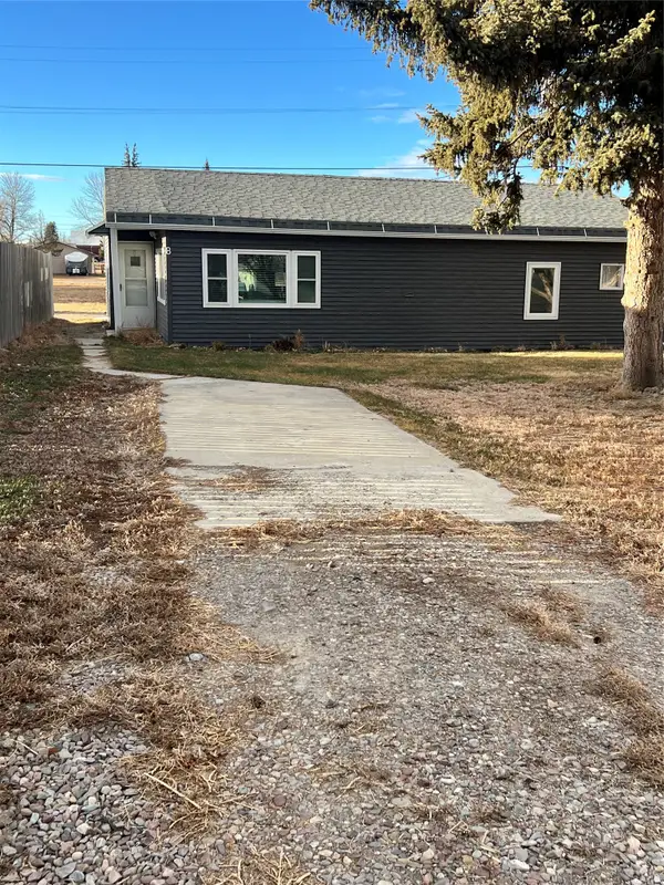 8 S Washington Street, Conrad, MT 59425