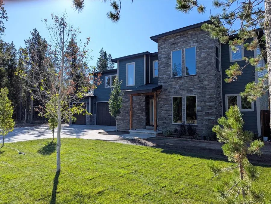 528 Gallatin Avenue, West Yellowstone, MT 59758 - Image #2