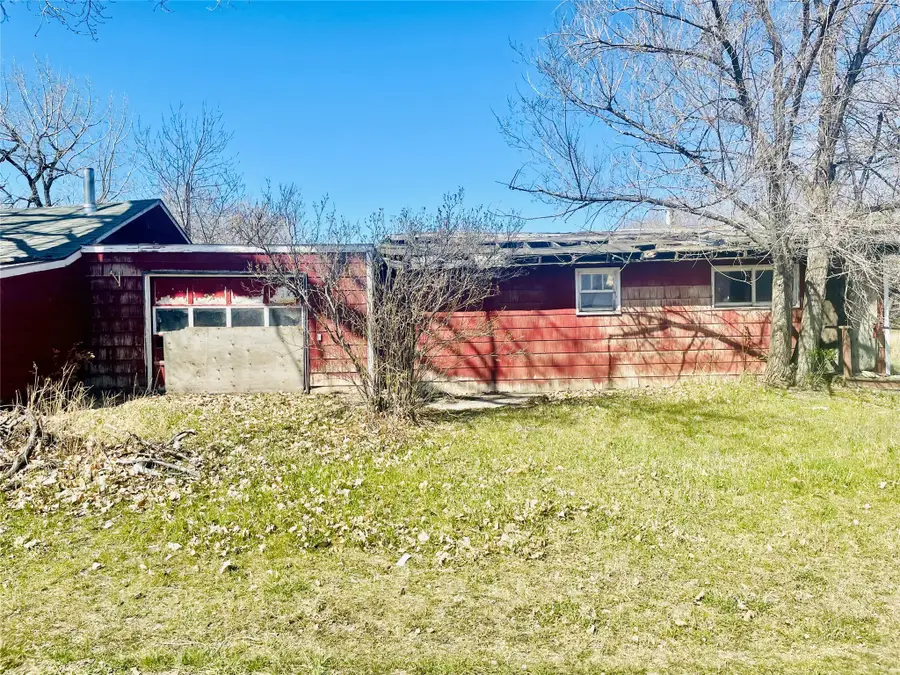 211 Illinois Street, Chinook, MT 59523 - Image #3