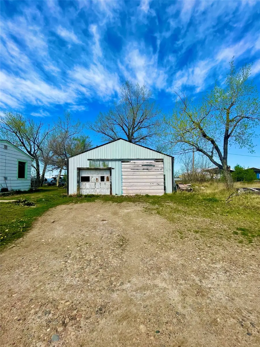 200 Cleveland Road, Chinook, MT 59523 - Image #3