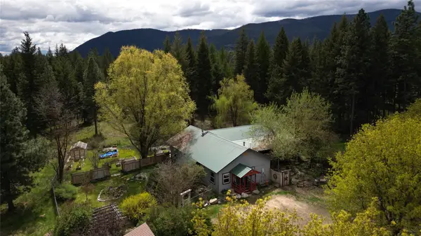 32 Lone Wolf Lane, Trout Creek, MT 59874