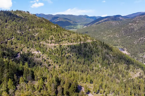 25575 Patter Spur Road S, Clinton, MT 59825