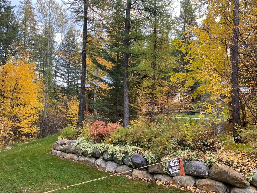 151 4th Street W, Hungry Horse, MT 59919 - Image #3