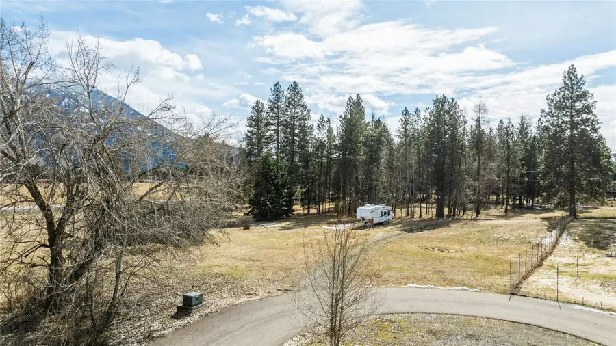 125 Greenwald Lane, Columbia Falls, MT 59912 - Image #2