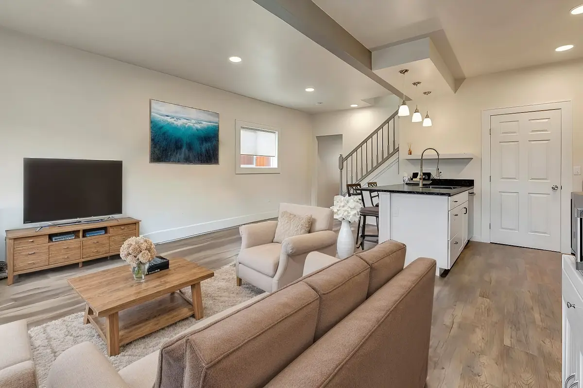 306 Central Avenue, Plains, MT 59859 - Image #1