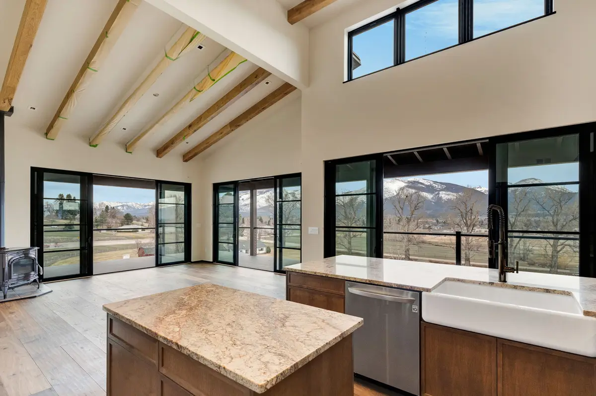 131 Eastside Hwy, Hamilton, MT 59840 - Image #1