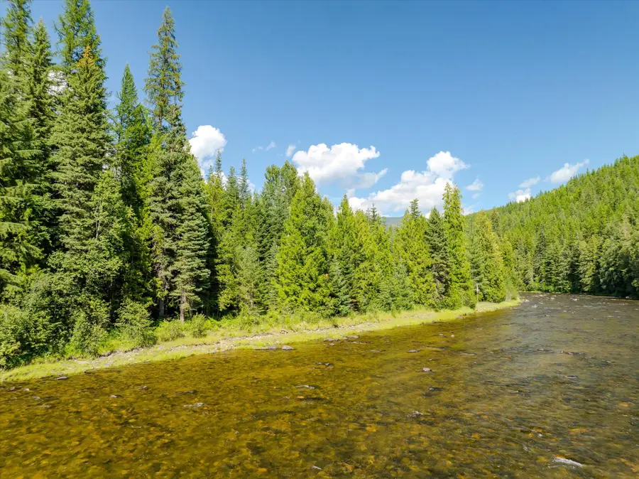 8556 Yaak River Road, Troy, MT 59935 - Image #2