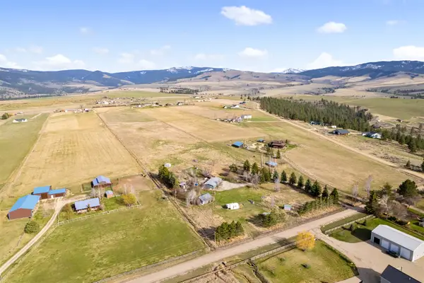 3018 Mack Smith Lane, Stevensville, MT 59870