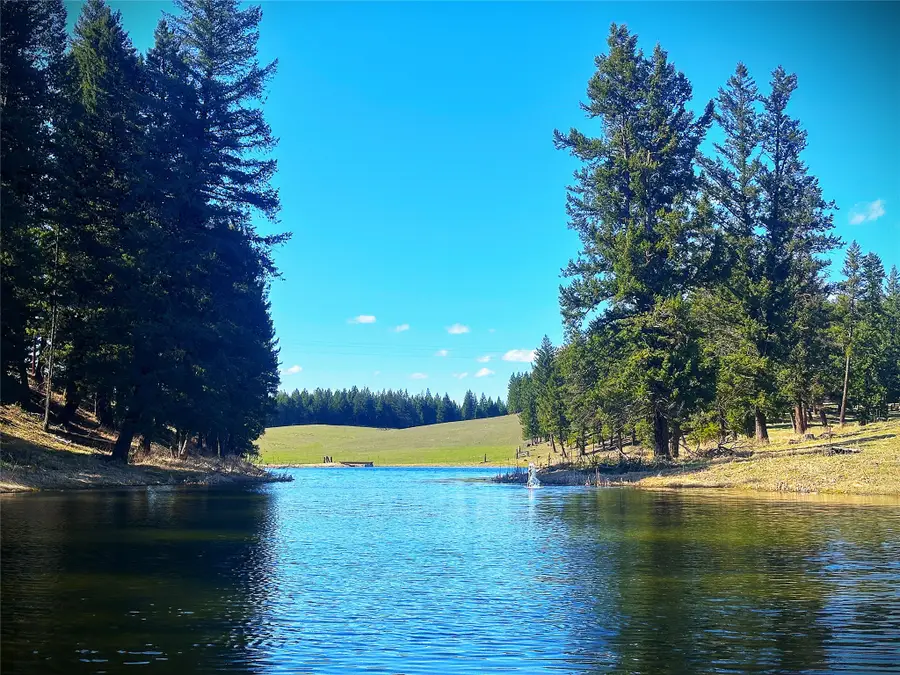 397 Malama Aina Road, Eureka, MT 59917 - Image #2