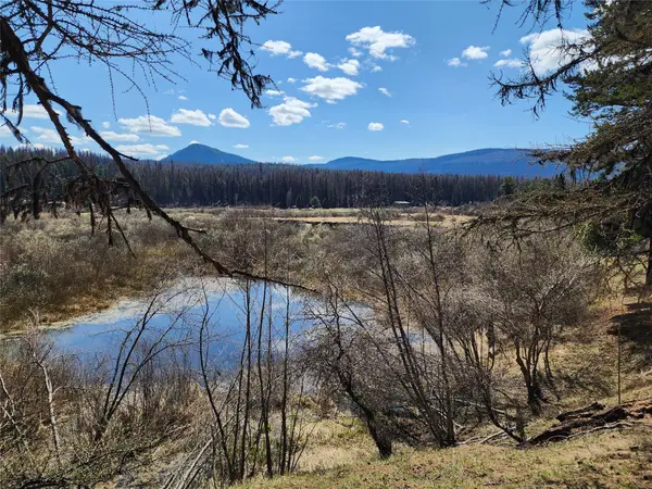 29520 Yaak River Road, Troy, MT 59935