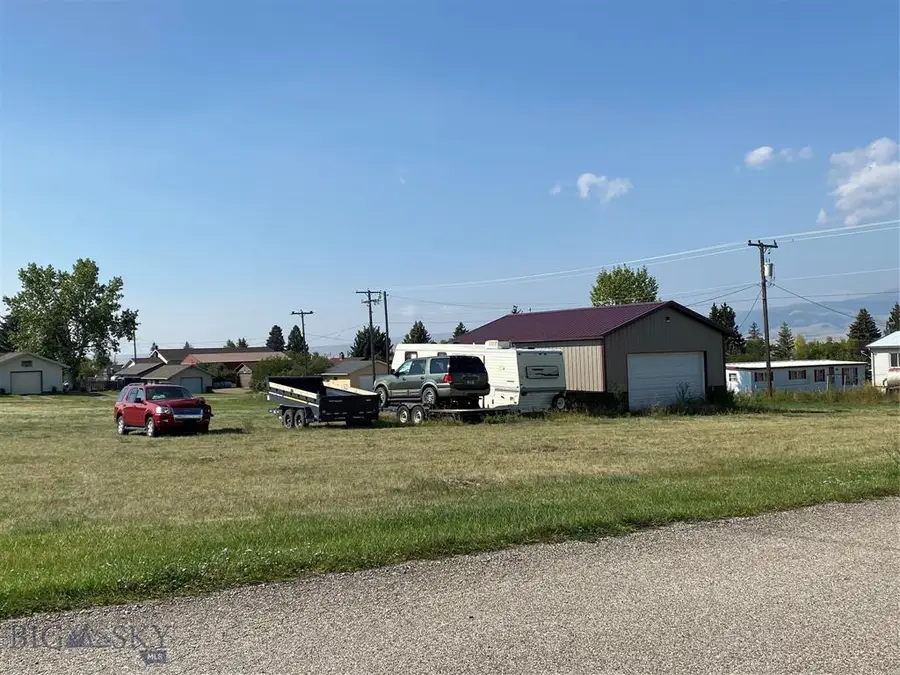 212 E Maginnis Street, White Sulphur Springs, MT 59645 - Image #3