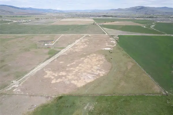 nhn Ratcliff Road, Hot Springs, MT 59845