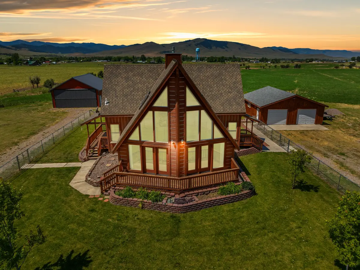 61253 Watson Road, Saint Ignatius, MT 59865 - Image #1