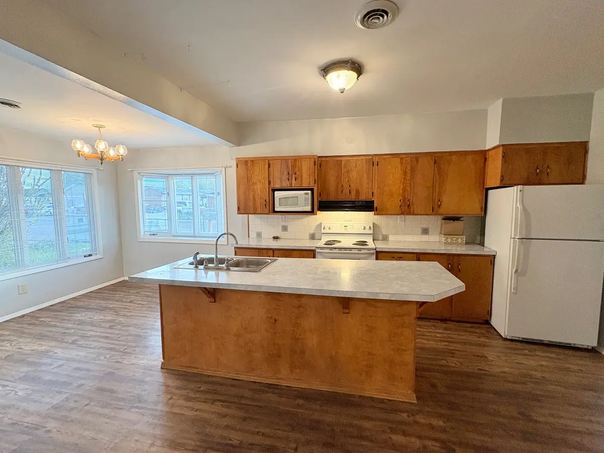 330 N Walnut Street, Dillon, MT 59725 - #1