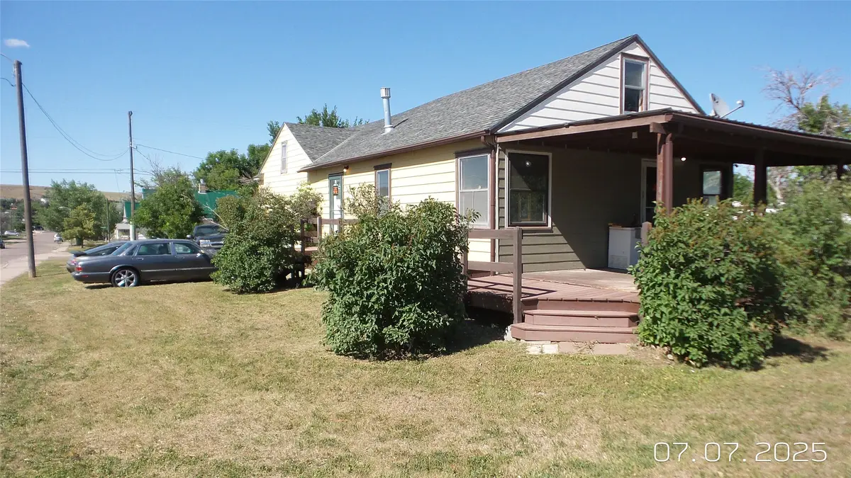 1027 4th Avenue Nw, Great Falls, MT 59404 - Image #1