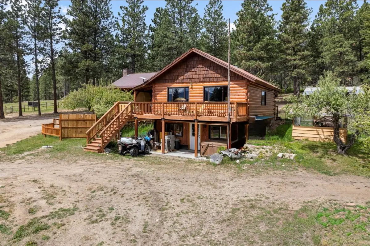 438 Blue Jay Lane, Hamilton, MT 59840 - Image #1