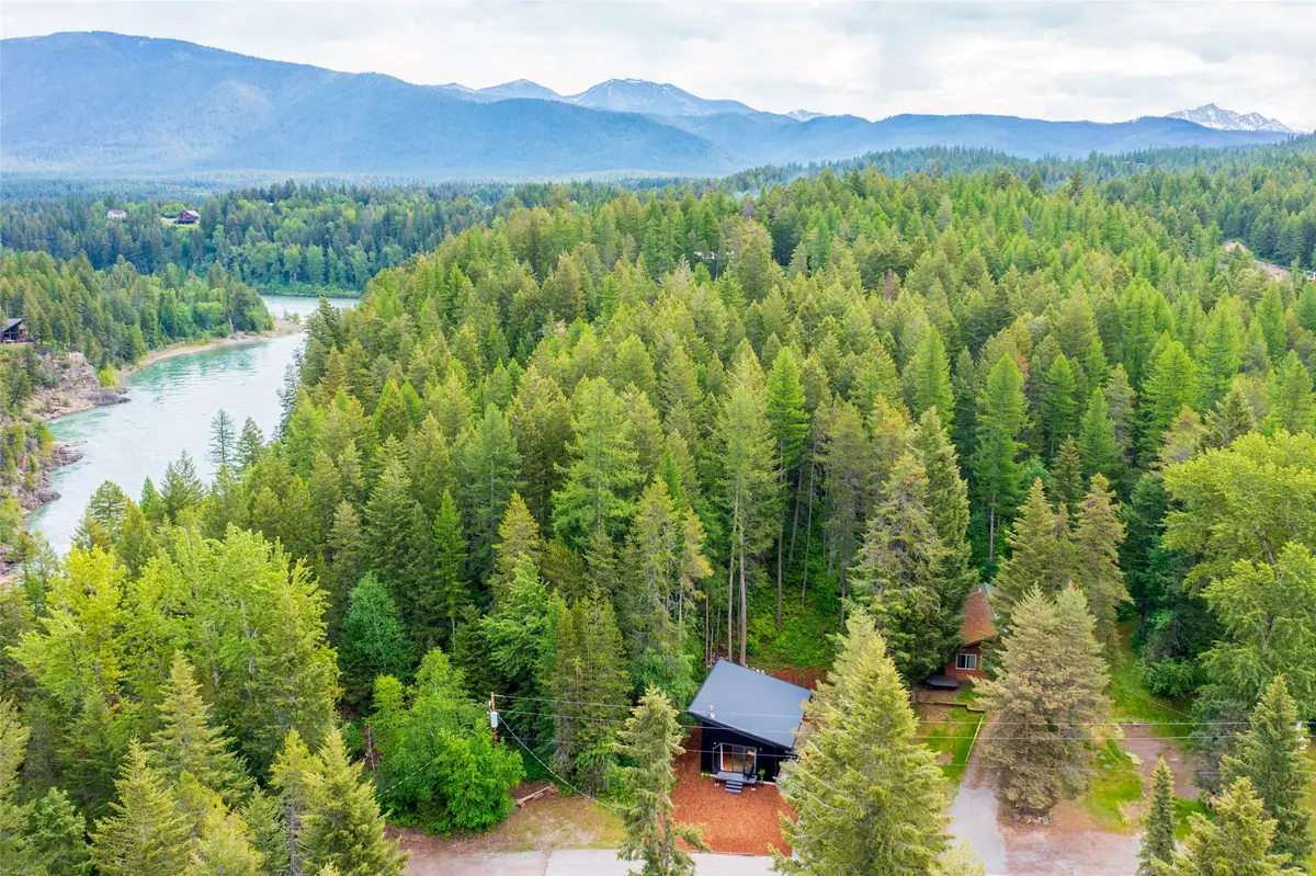 135 Gamma Road, Hungry Horse, MT 59919 - Image #1