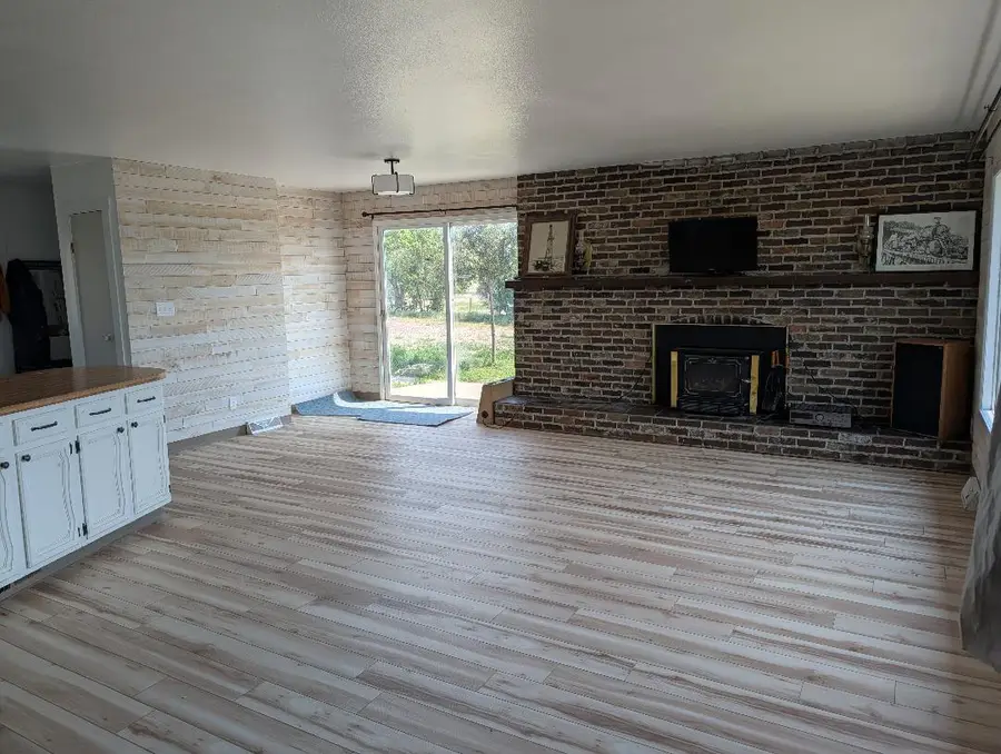 11 City Shop Road, Shelby, MT 59474 - Image #3