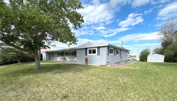 316 10th Avenue N, Shelby, MT 59474