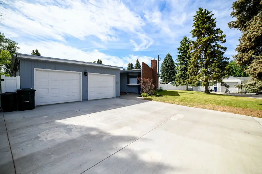 2225 Holly Court, Great Falls, MT 59404 - Image #2