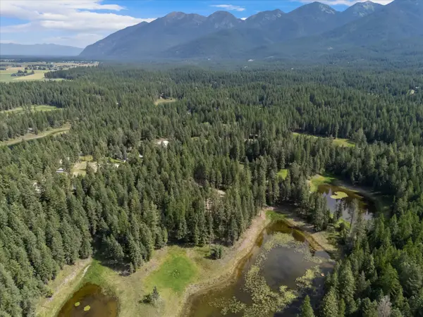 328 Kathy Lake Lane, Kalispell, MT 59901