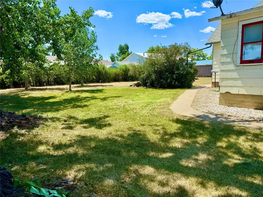 310 3rd Street E, Chester, MT 59522 - Image #3